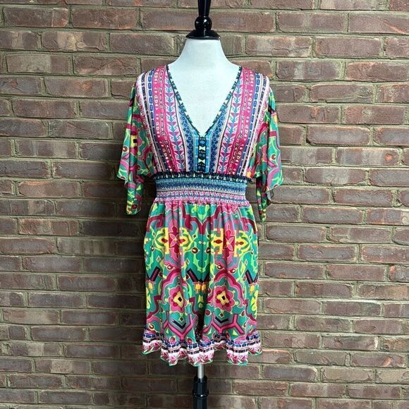 Fashion Multi Ruffle Leg Short Sleeve Romper Size Medium NEW - Picture 3 of 8
